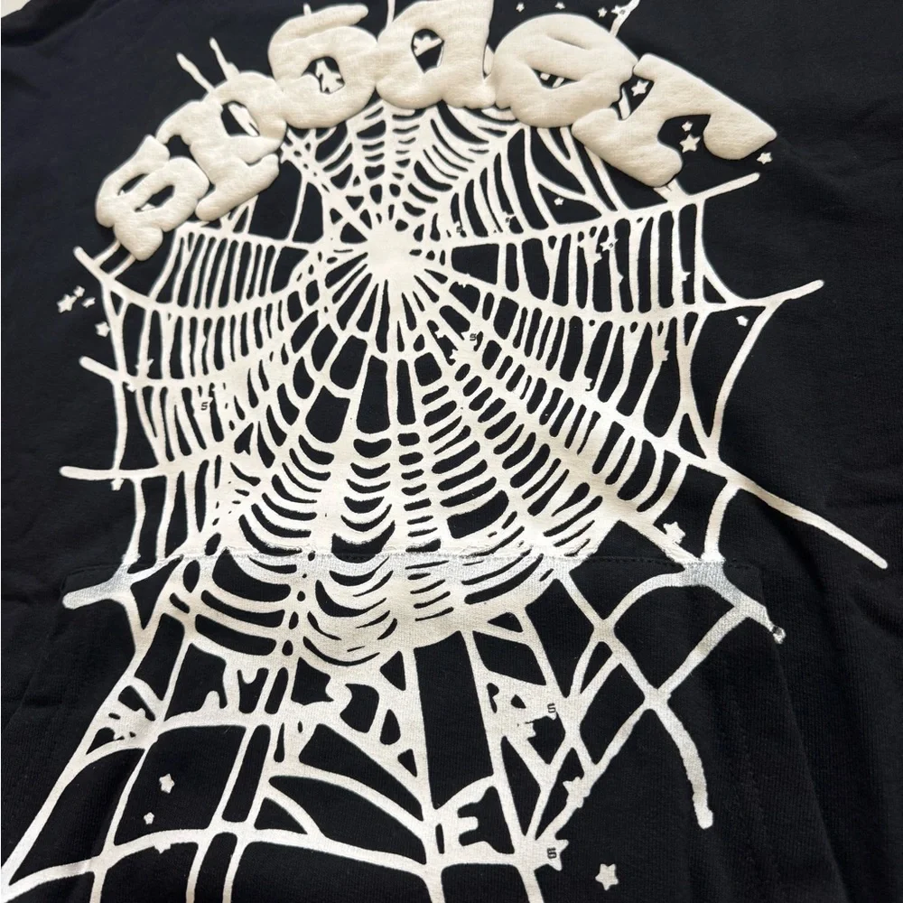 Black & White Spider Hoodie Size Small - Picture 2 of 4